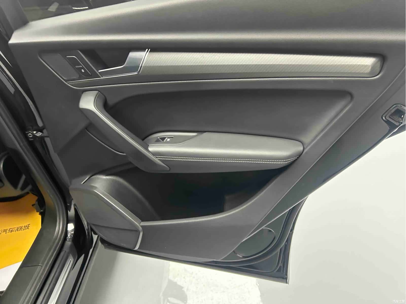 Audi Q5L, 2023 8