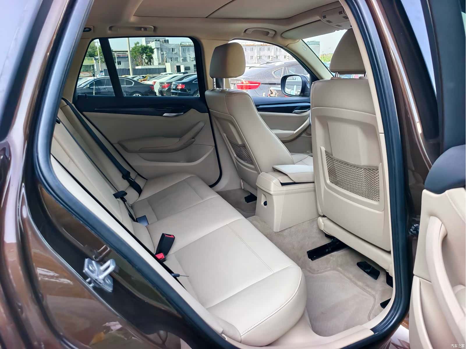 BMW X1, 2011 14