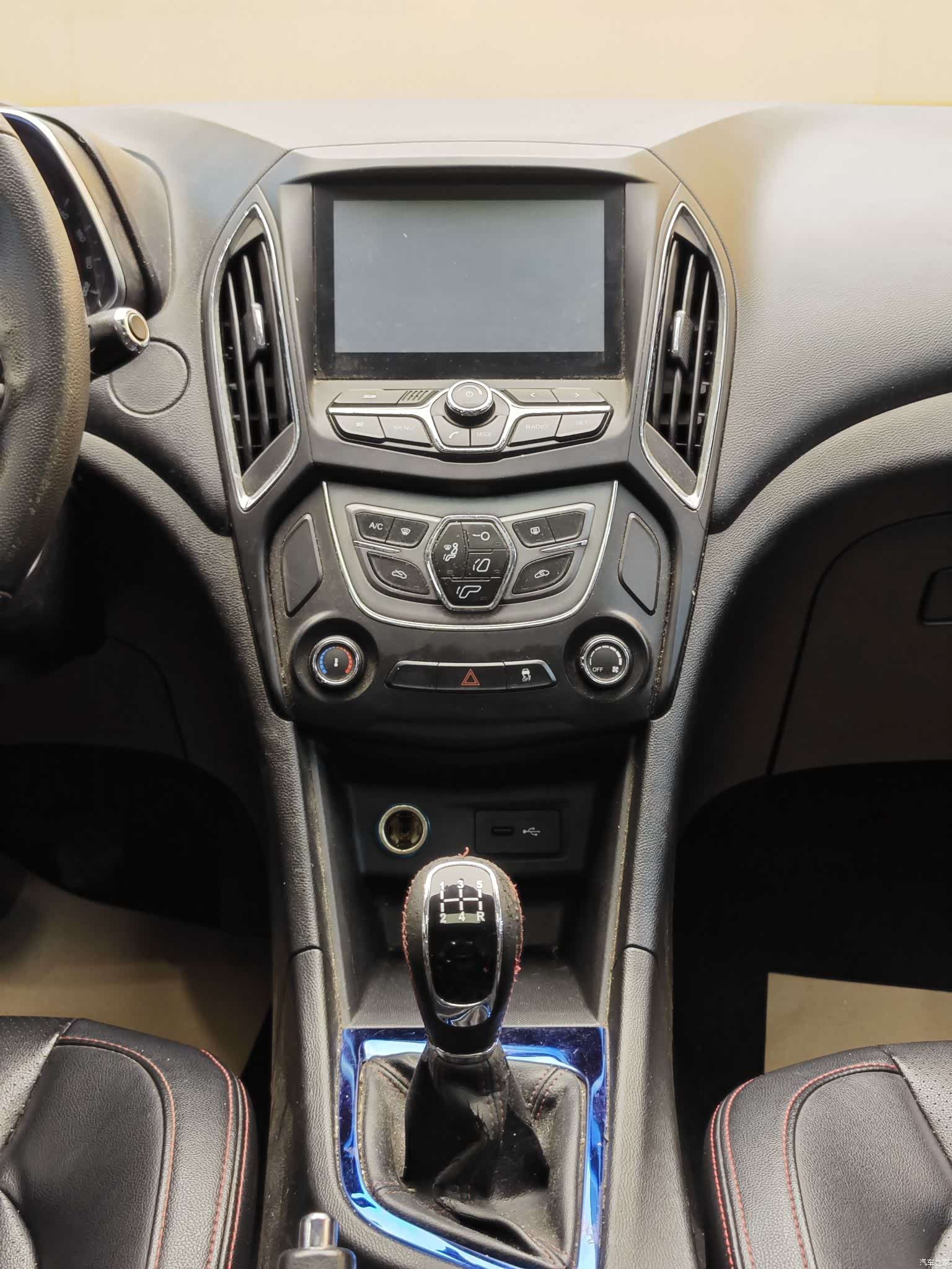 Chery 5, 2016 18