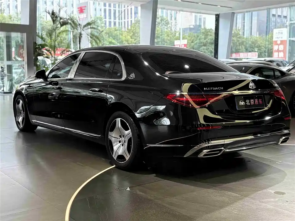 Mercedes-Benz Maybach S-class