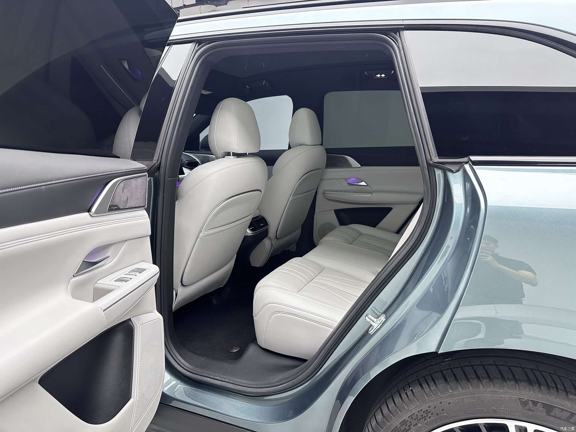 Xpeng G9, 2024 10