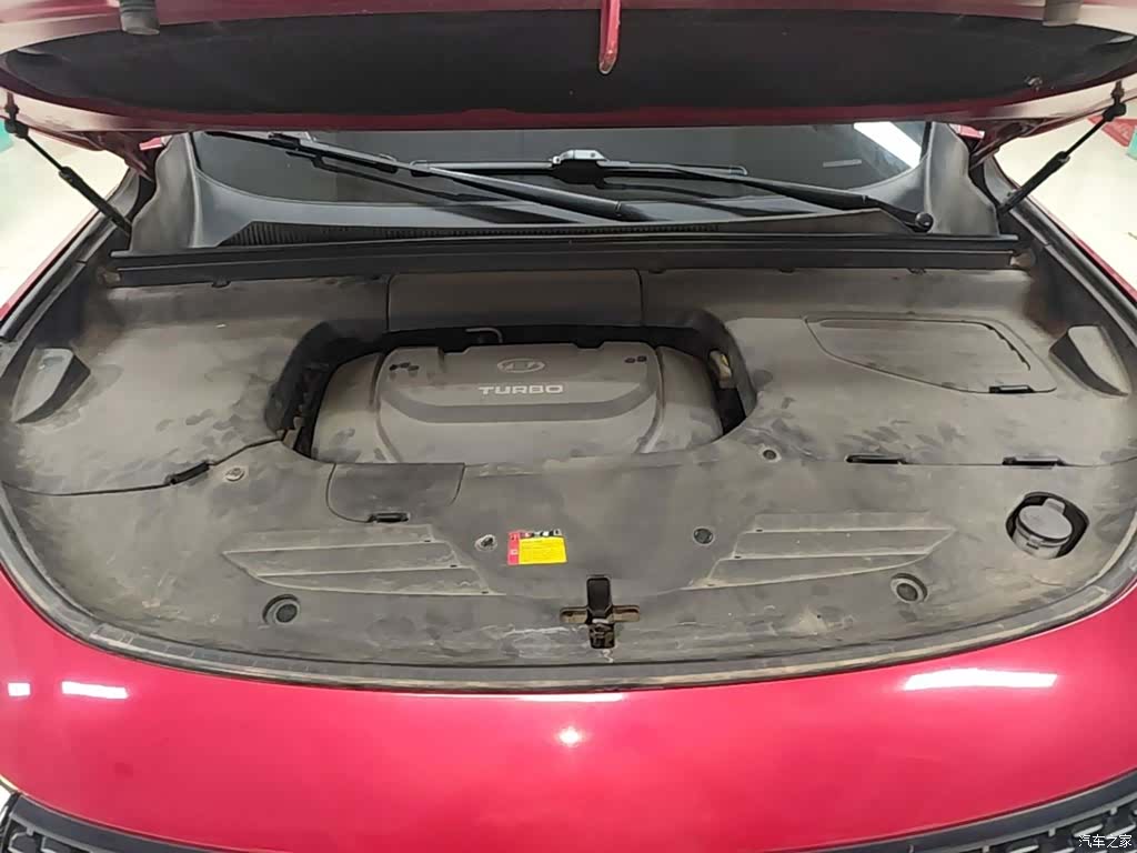 Wuling RS-5, 2019 20