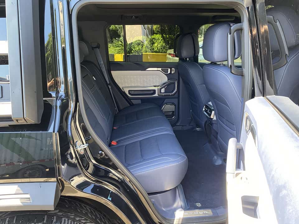 Jetour Jet Traveler C-DM