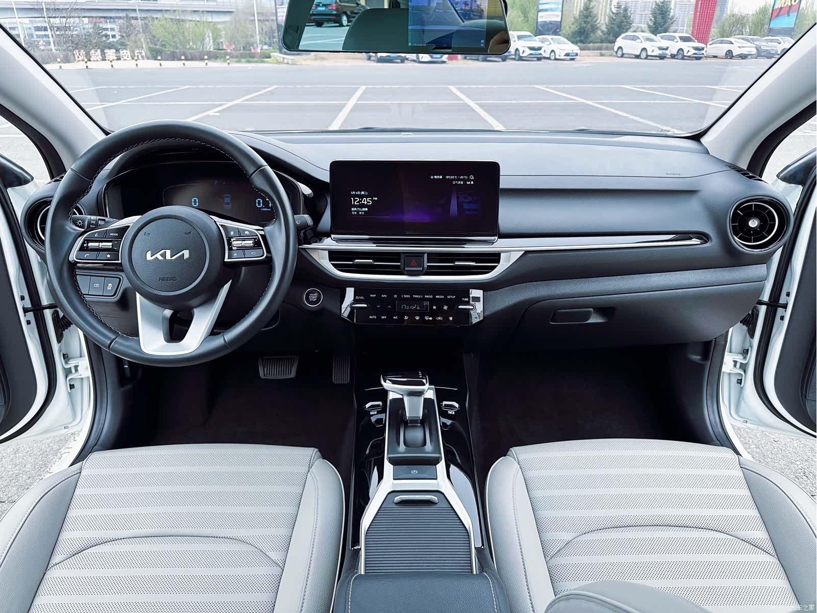Kia K3, 2023 6