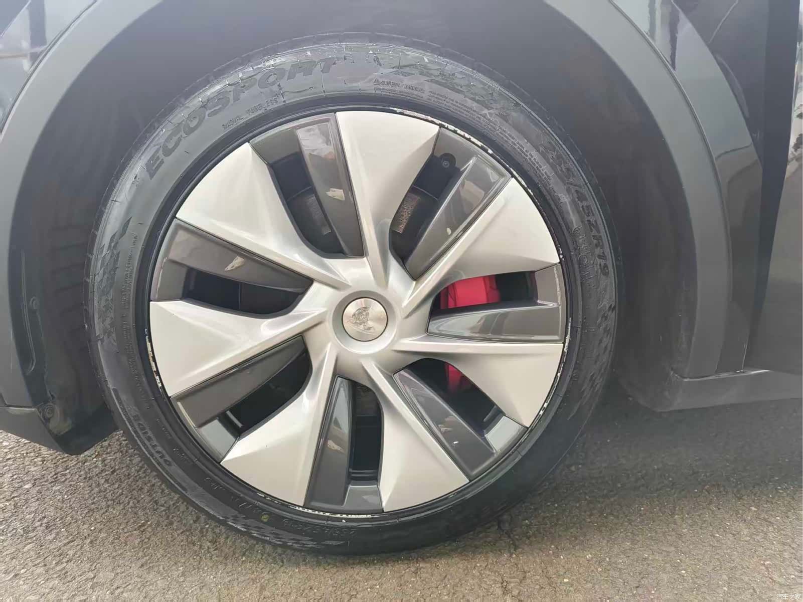 Tesla Model Y, 2021 14