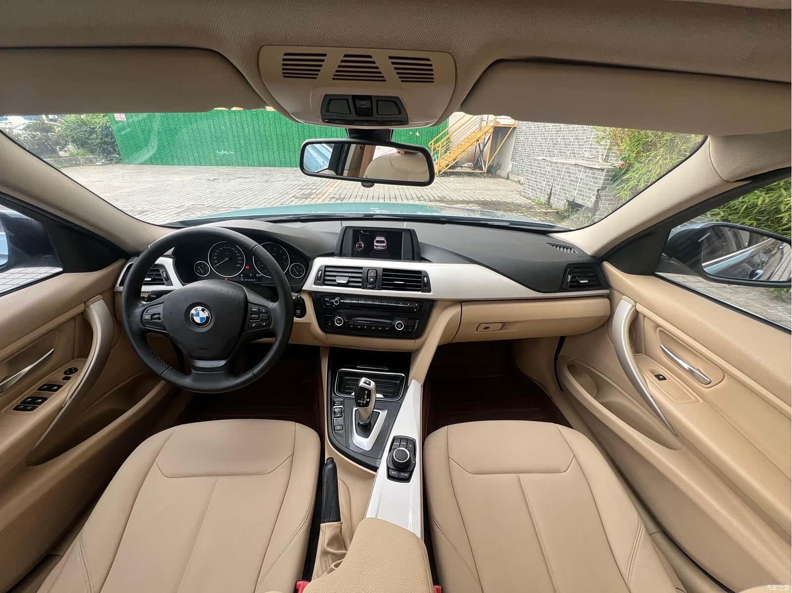 BMW 3 Series, 2015 14