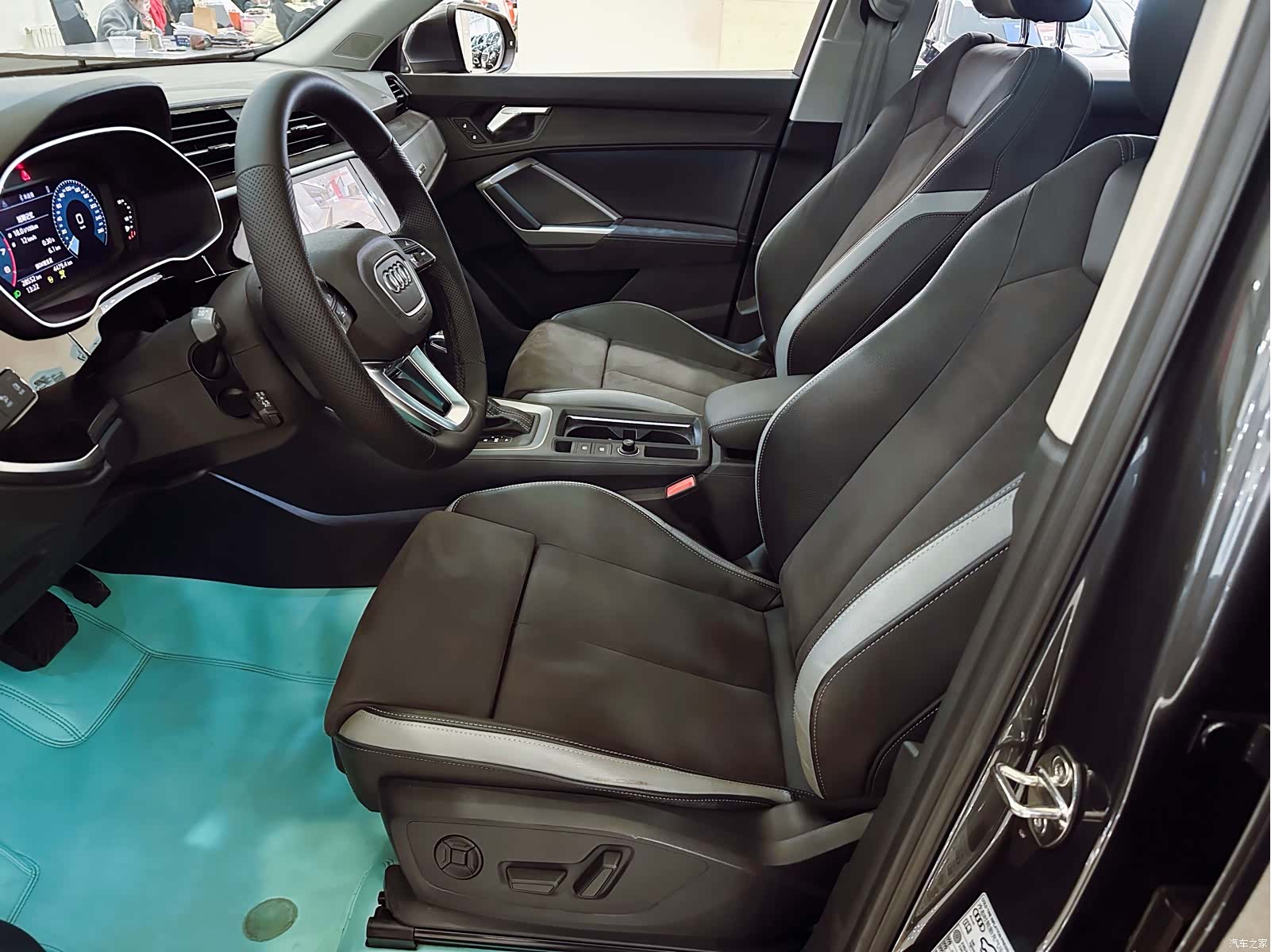 Audi Q3, 2023 7