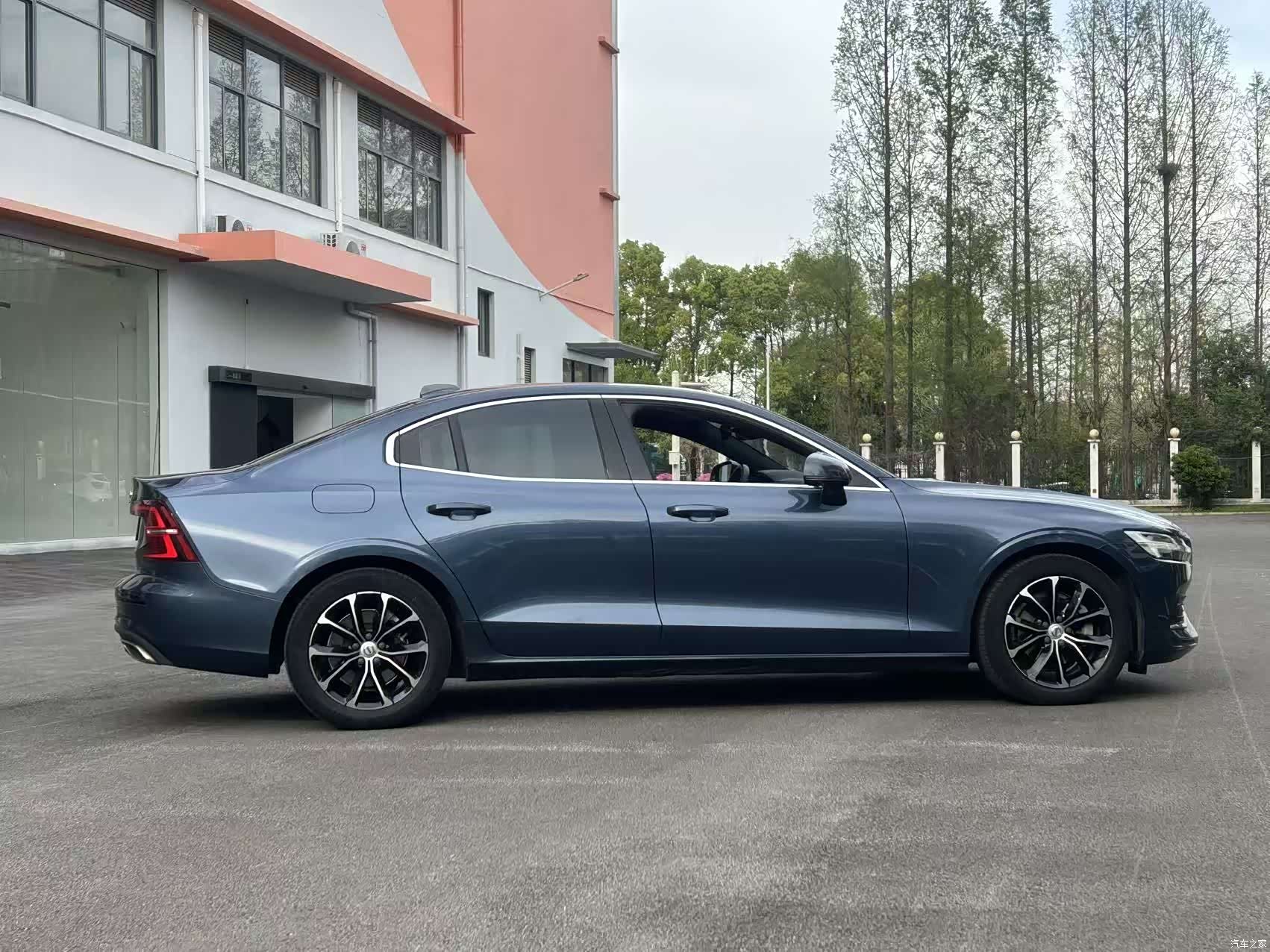 Volvo S60, 2021 15