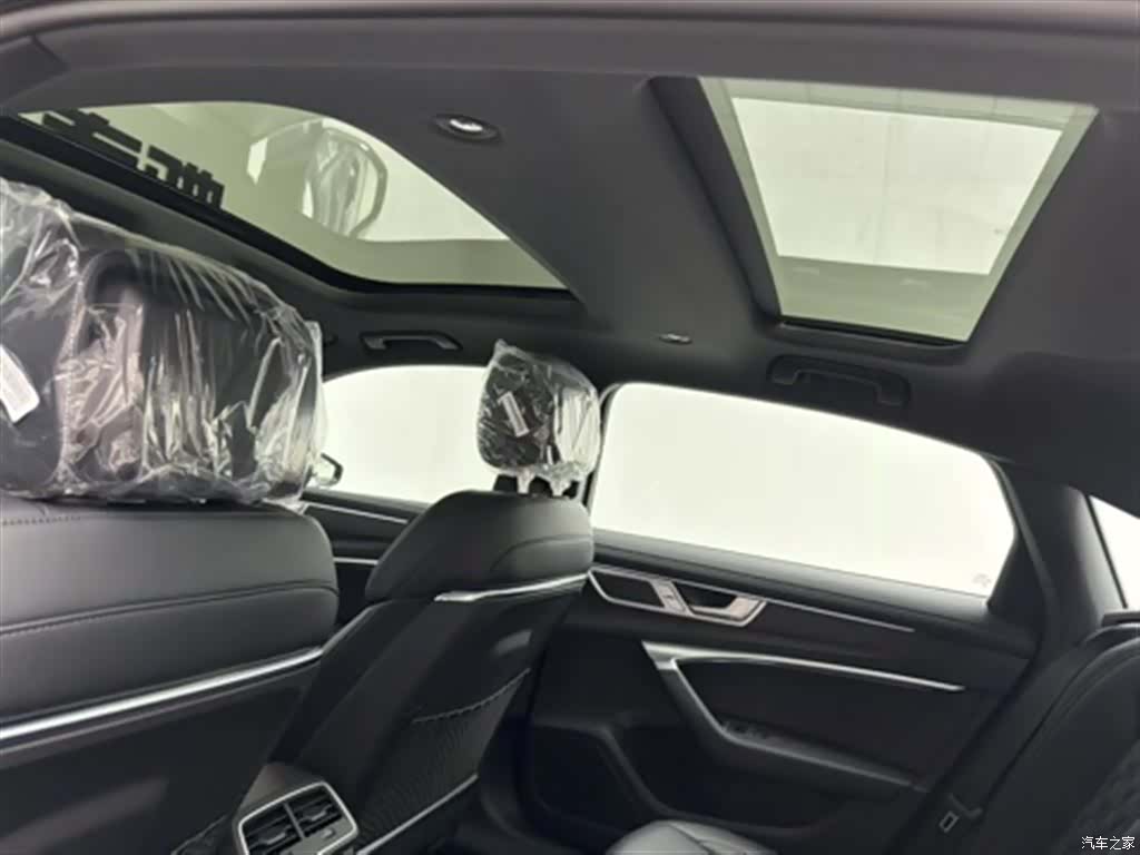 Audi A6L, 1900 6
