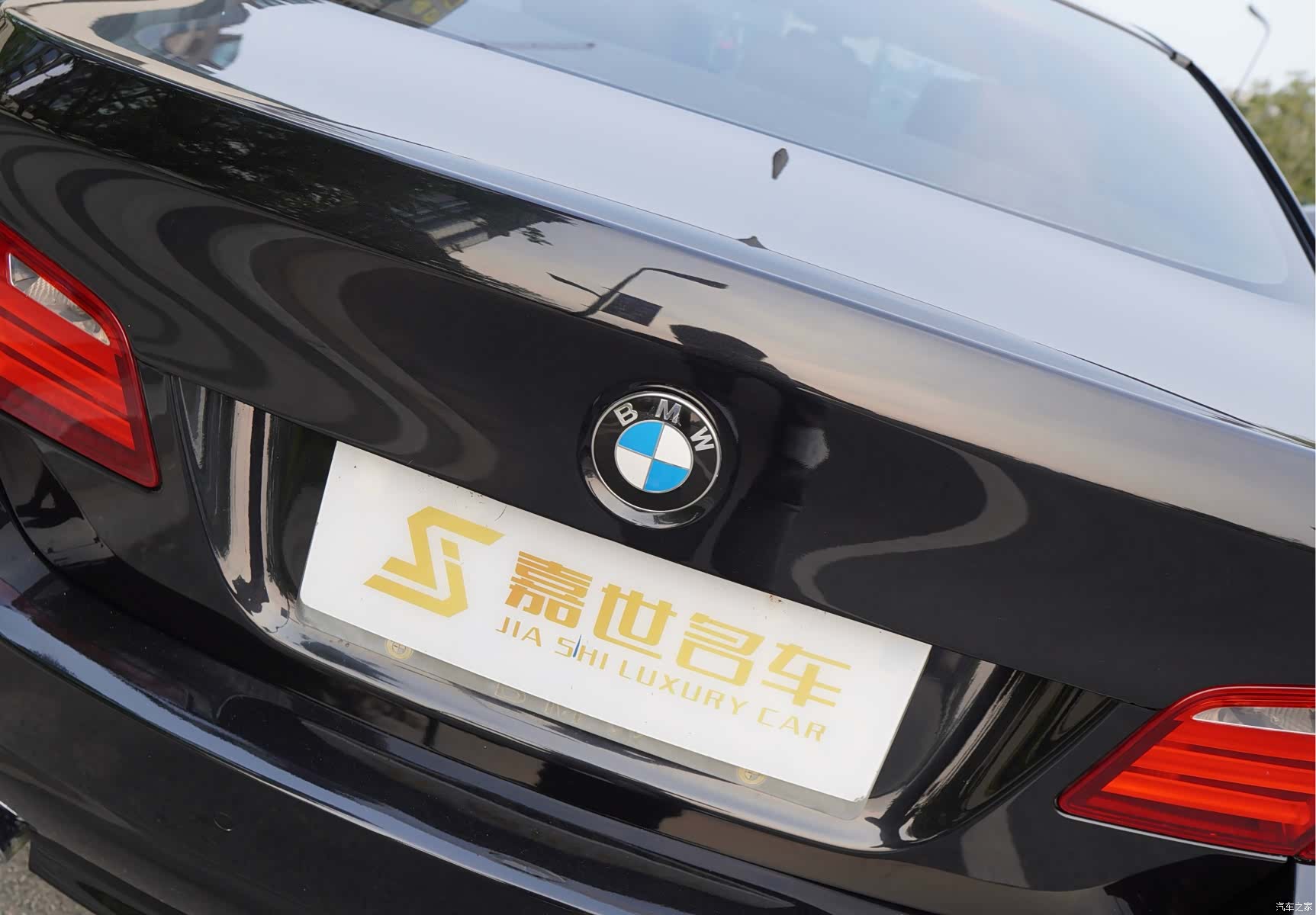 BMW 5 Series, 2011 28