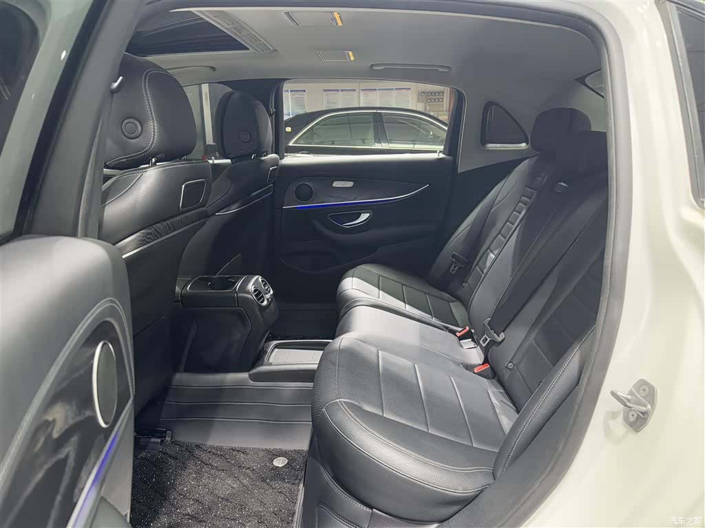 Mercedes-Benz E-Class, 2017 7