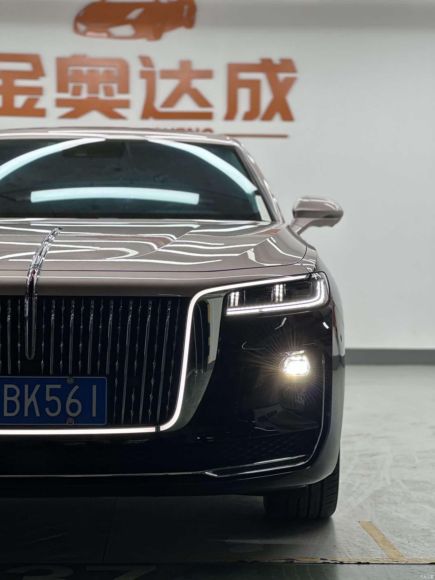 Hongqi H9, 2022 16