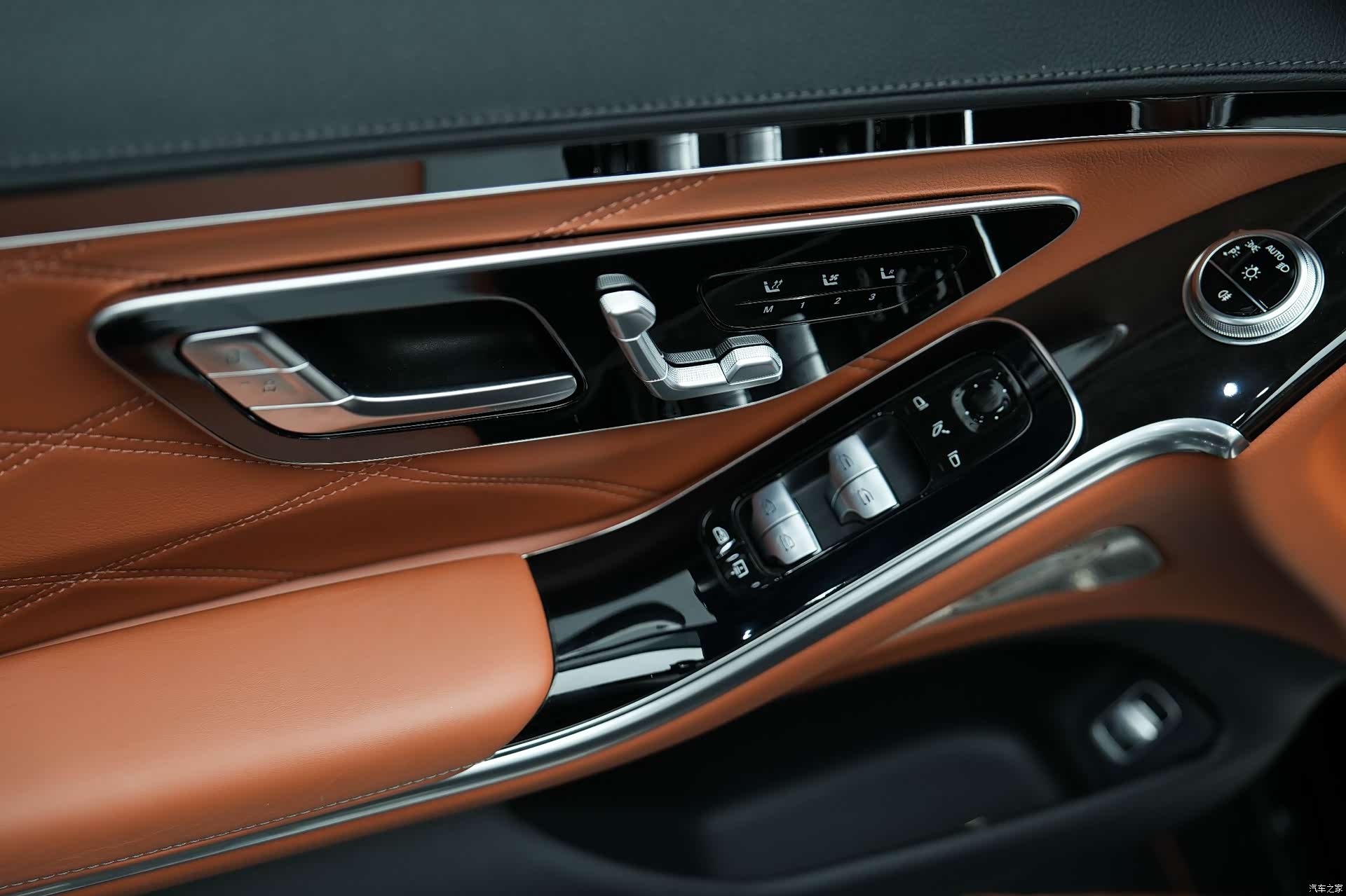 Maybach S-Class, 2023 32