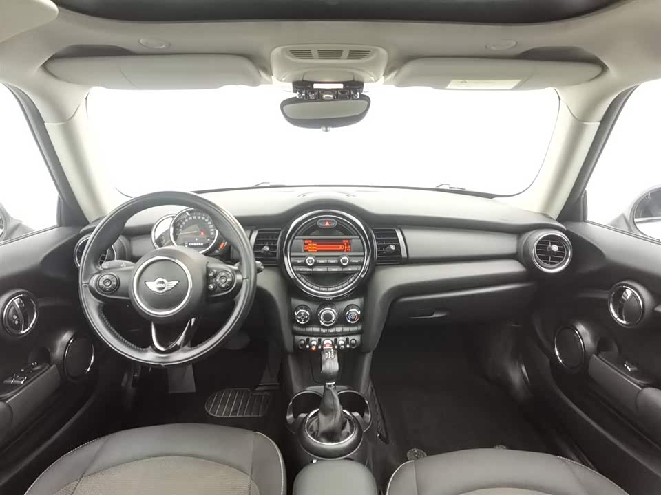 MINI MINI