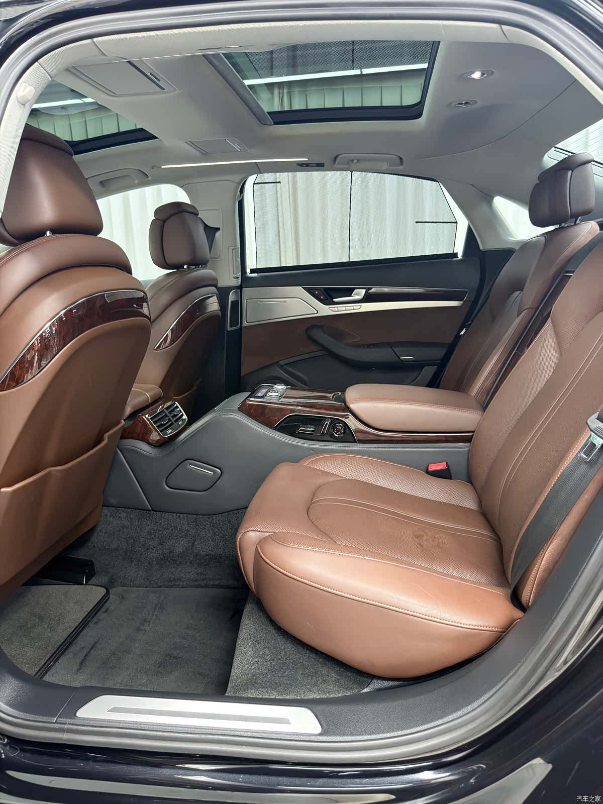 Audi A8L, 2013 11