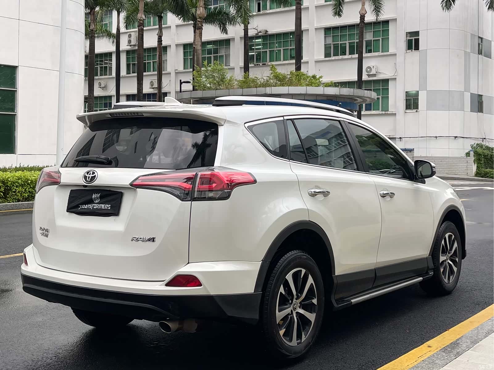Toyota RAV4, 2016 6