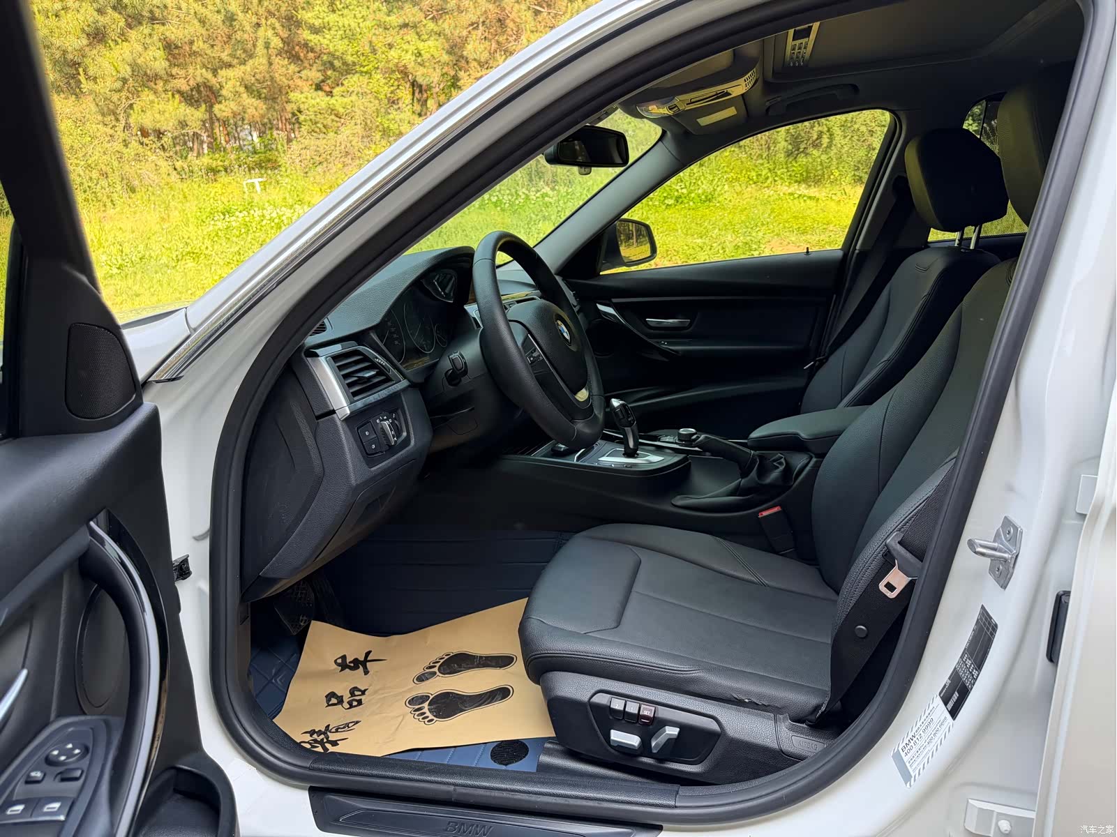 BMW 3 Series, 2017 все фото