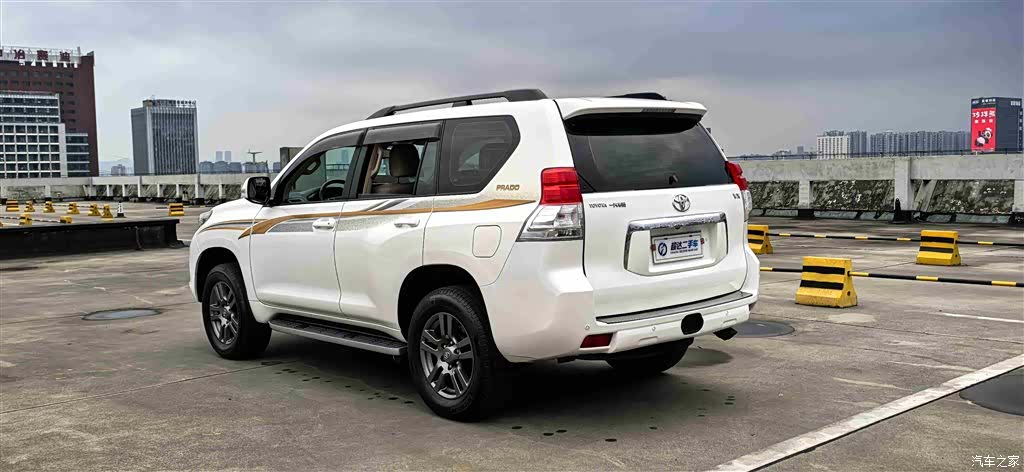 Toyota Prado, 2011 3