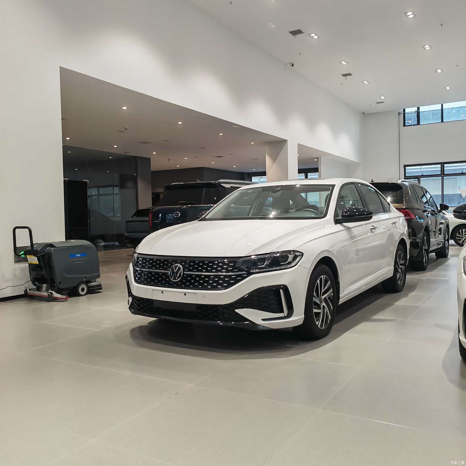 Volkswagen Lavida, 2025 1