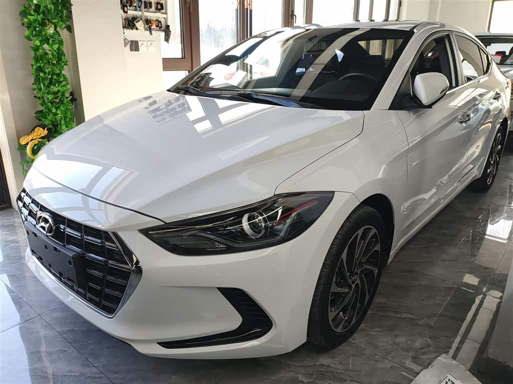 Hyundai Elantra 2020 1.4T DCT