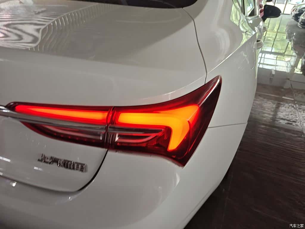 Buick Verano, 2021 8