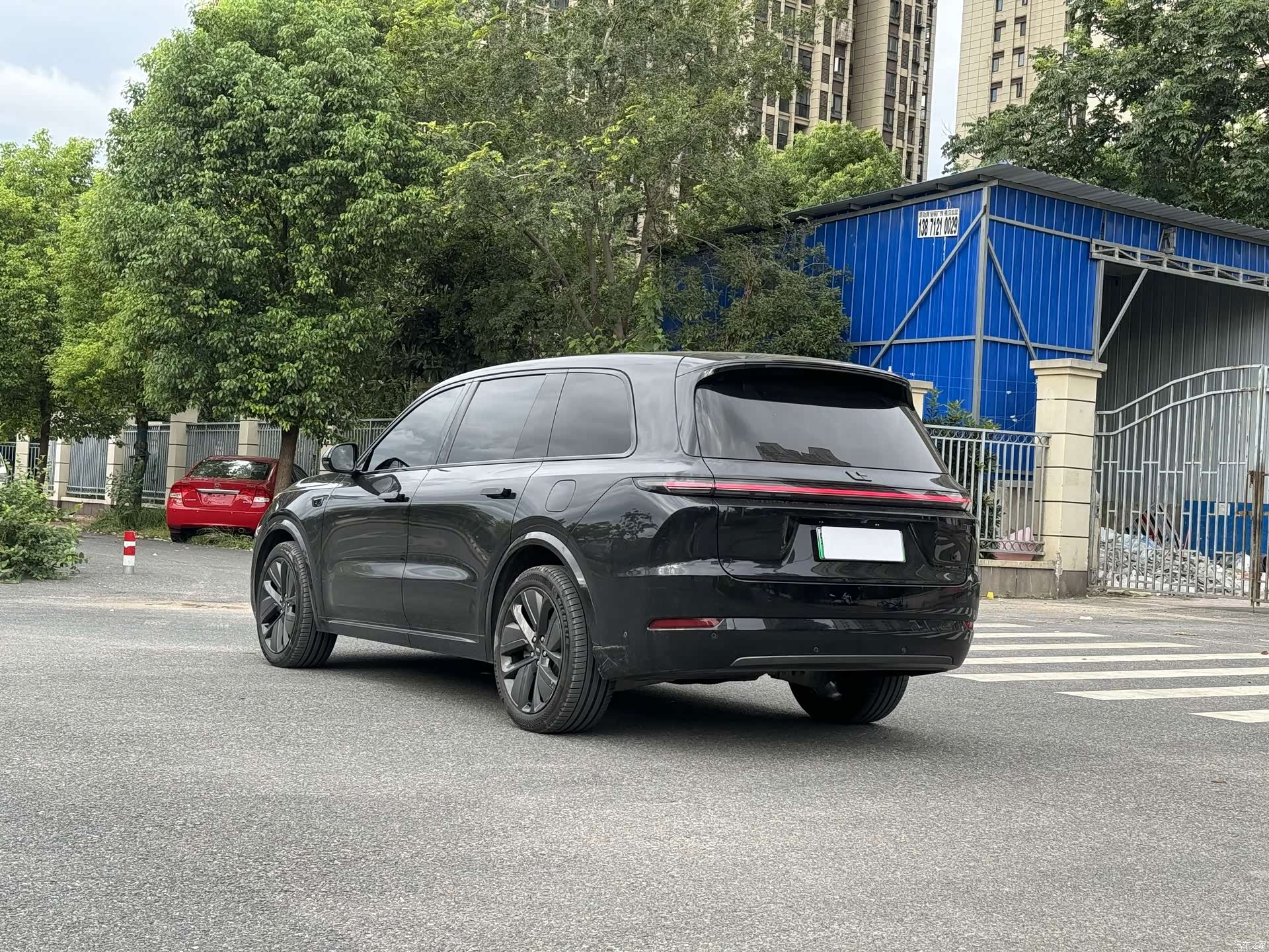 Li Auto L9, 2023 13