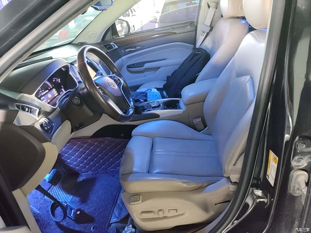 Cadillac SRX, 2015 15