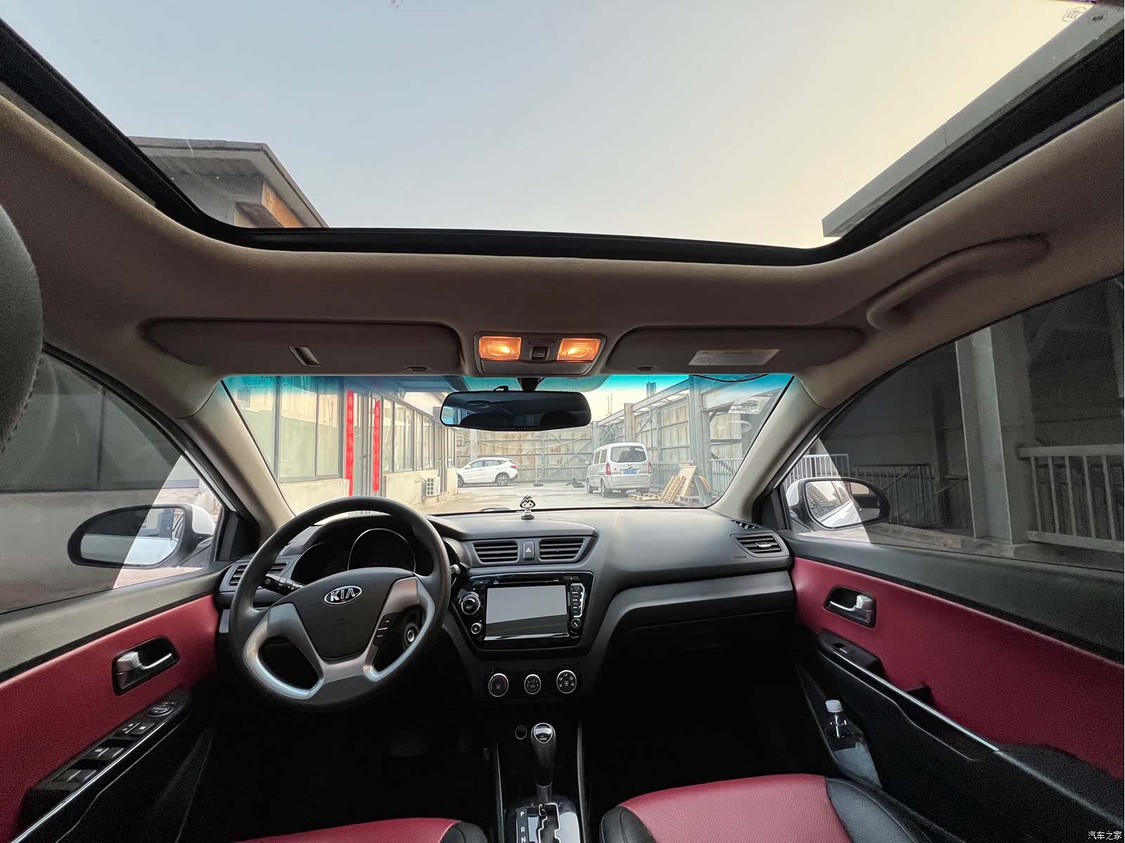 Kia K2, 2016 9