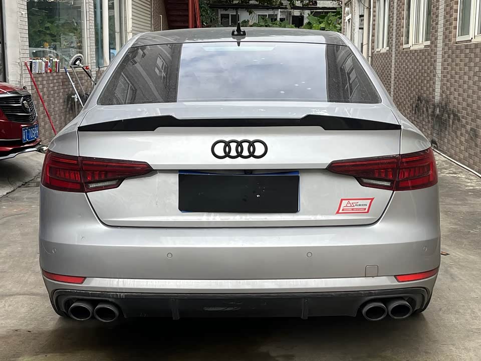 Audi A4L