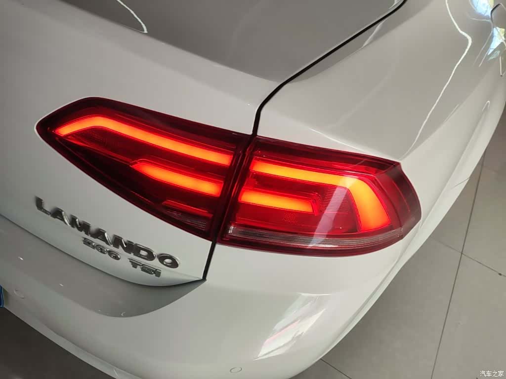 Volkswagen Lamando, 2018 8