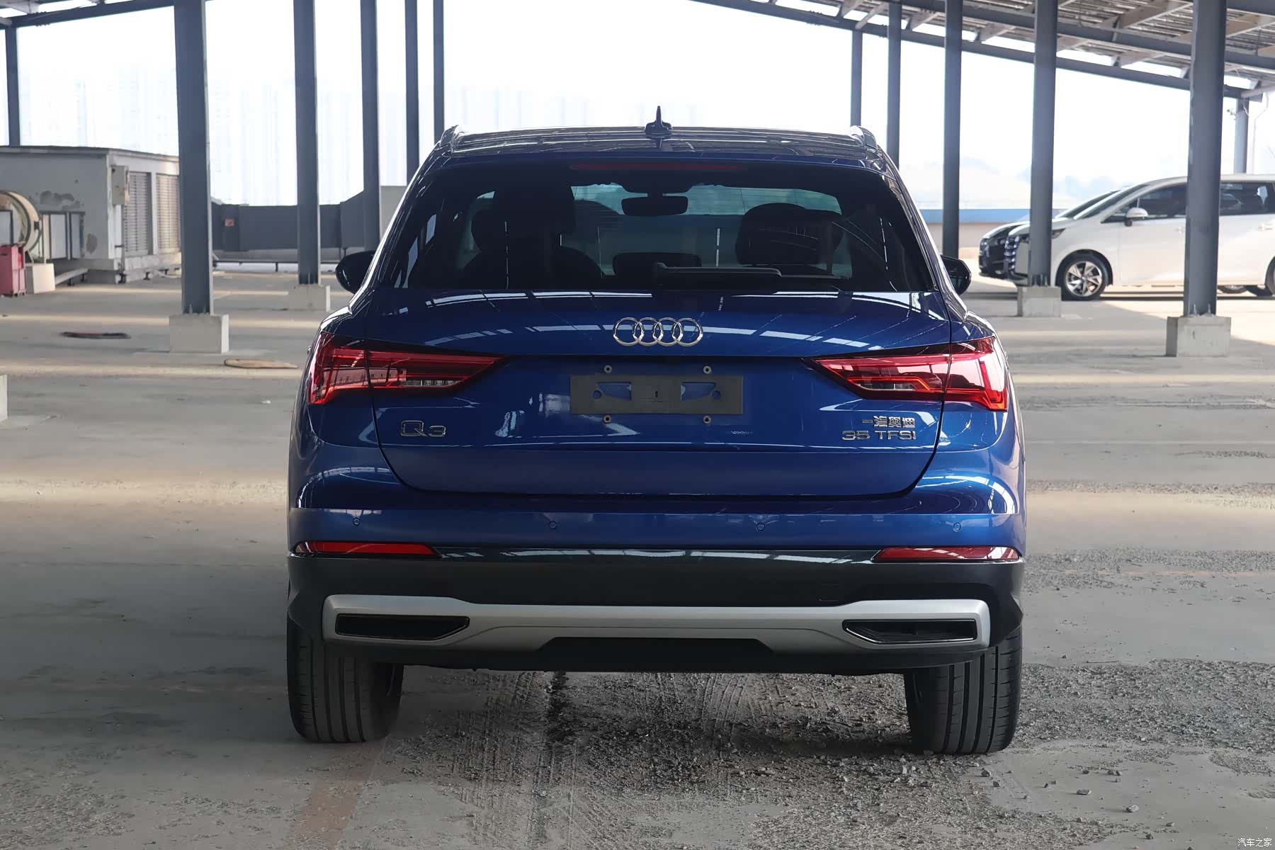 Audi Q3, 2022 6