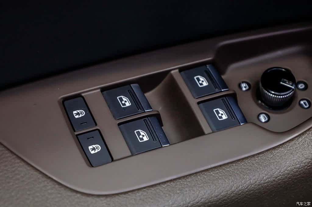 Audi A7L, 2024 27