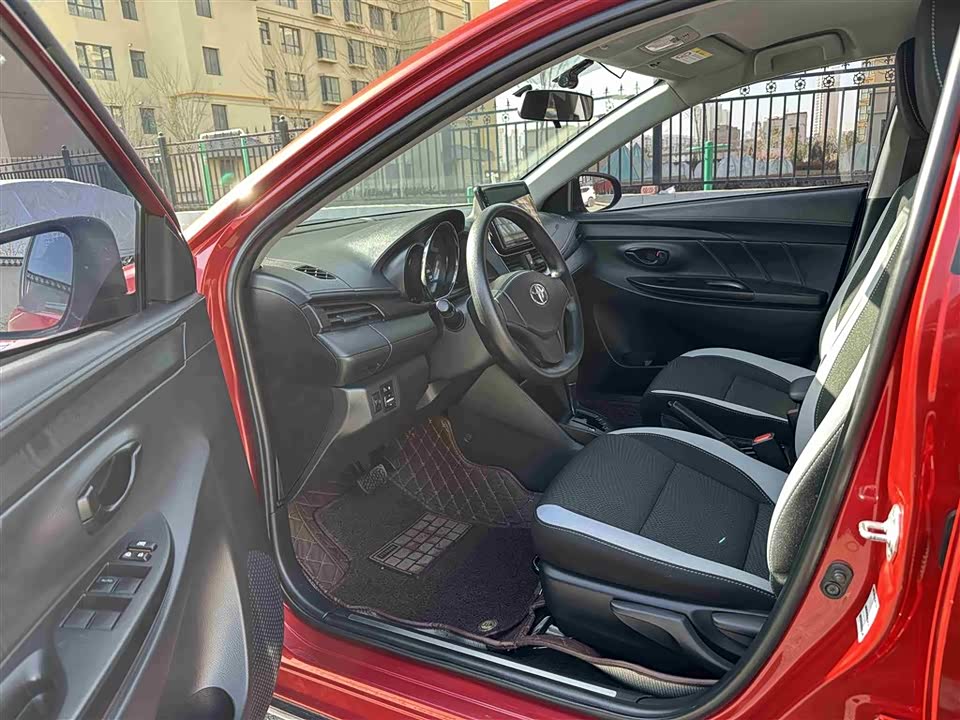 Toyota YARiS L Zhixuan