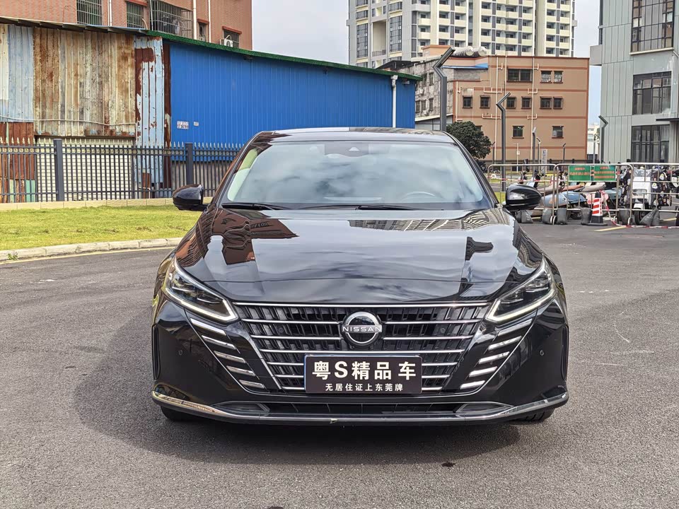 Nissan Teana