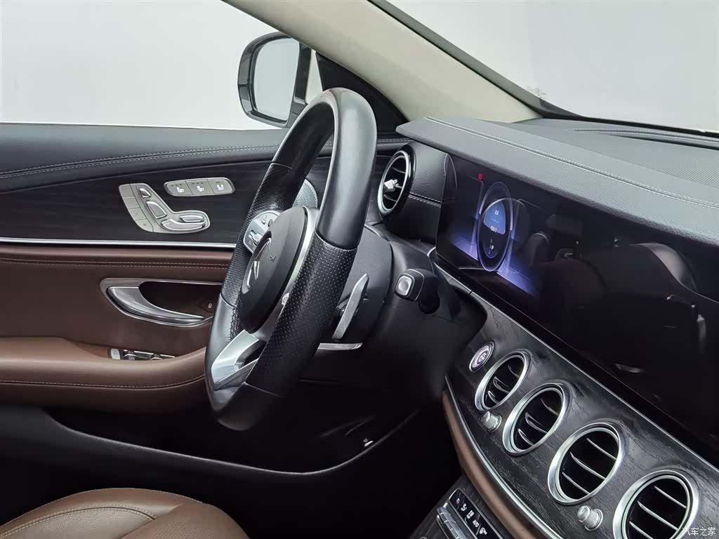 Mercedes-Benz E-Class, 2019 22