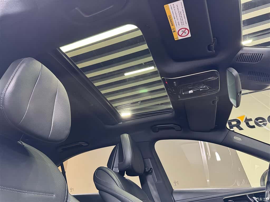 Mercedes-Benz C-Class, 2022 22