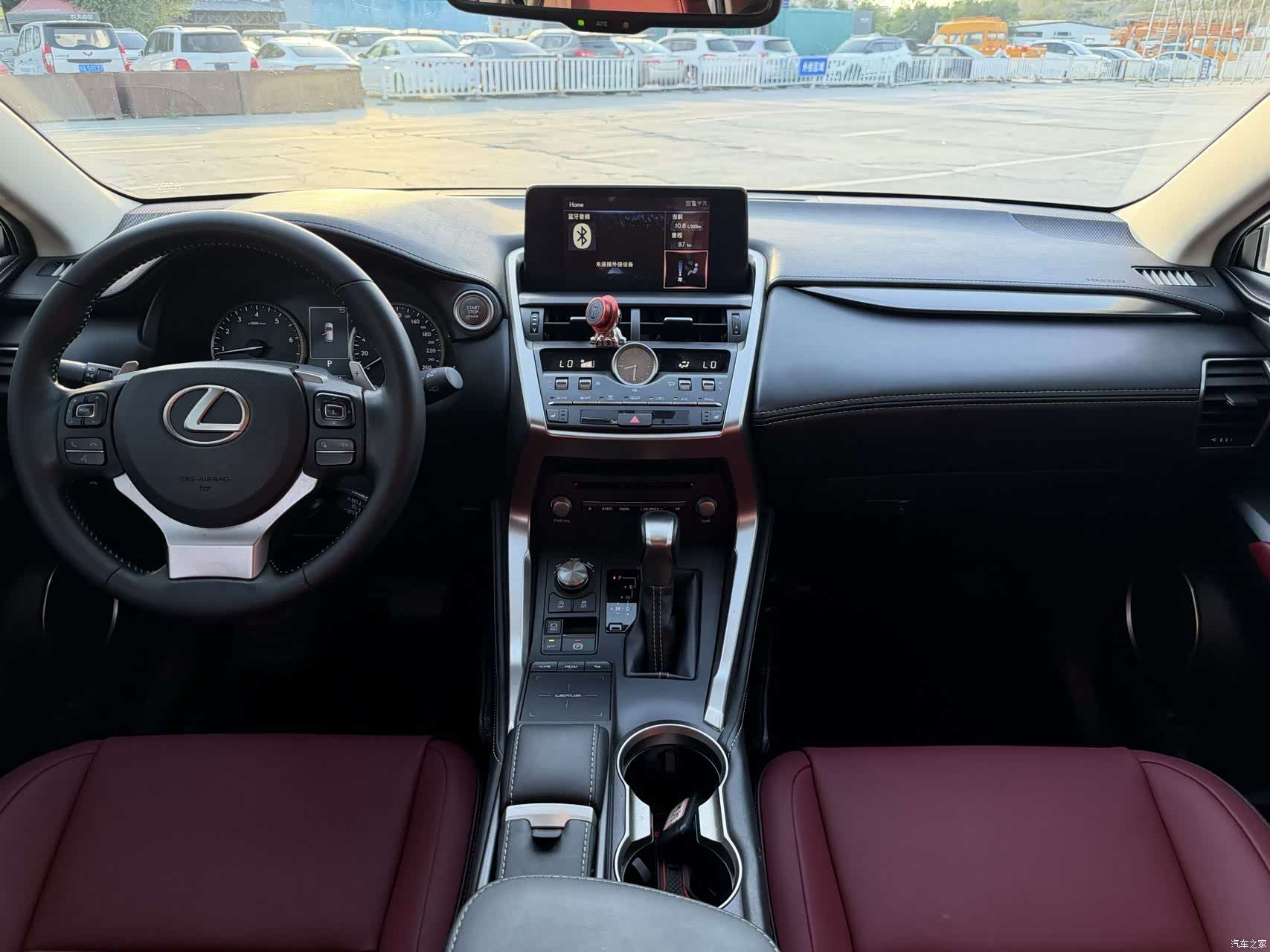 Lexus NX, 2020 8