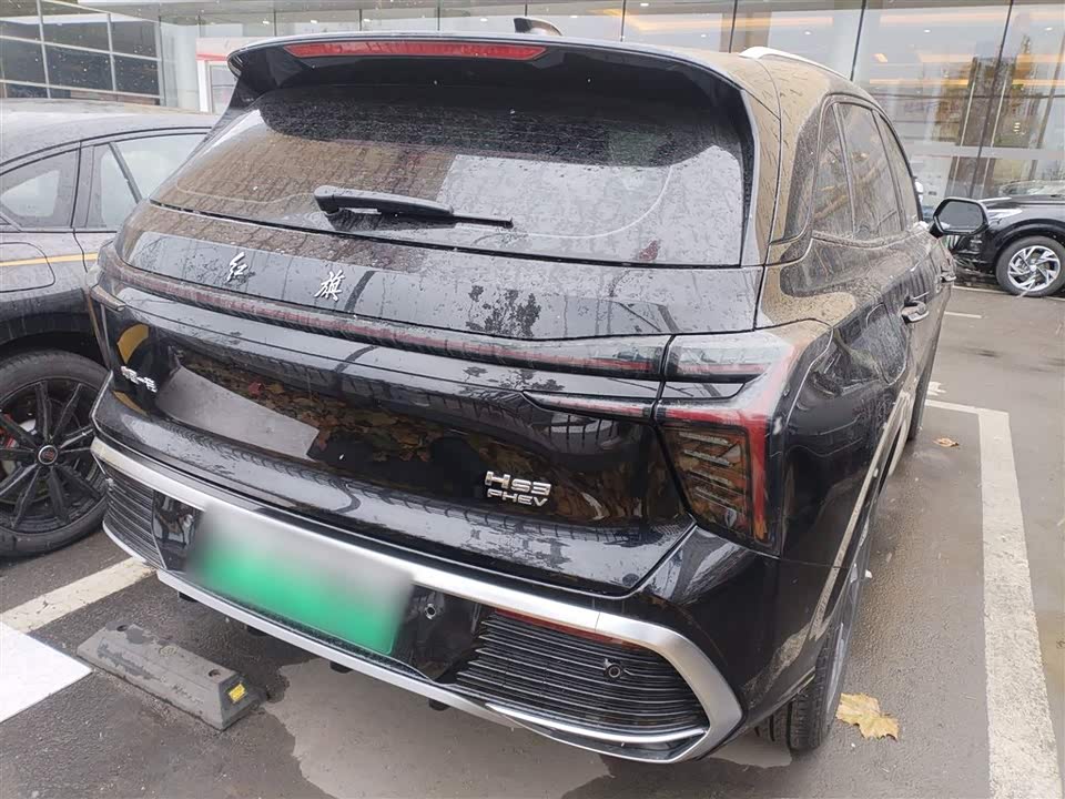 Hongqi HS3 PHEV