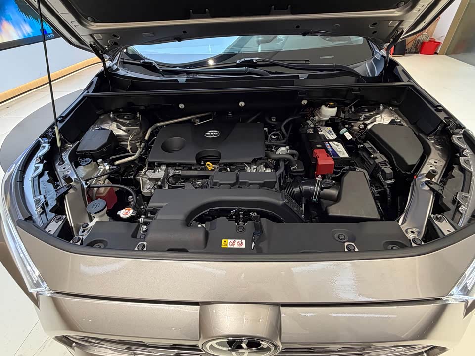 Toyota RAV4 Rongfang