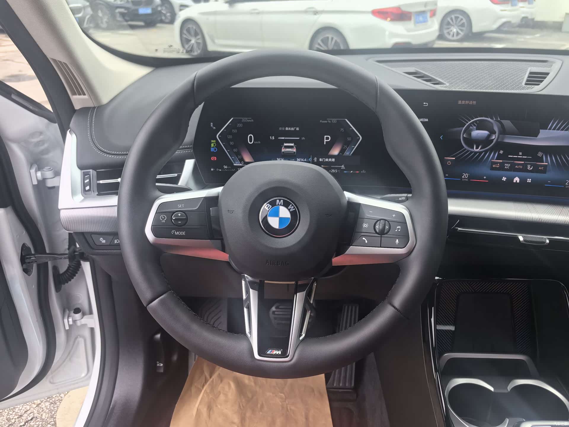 BMW X1, 2025 14