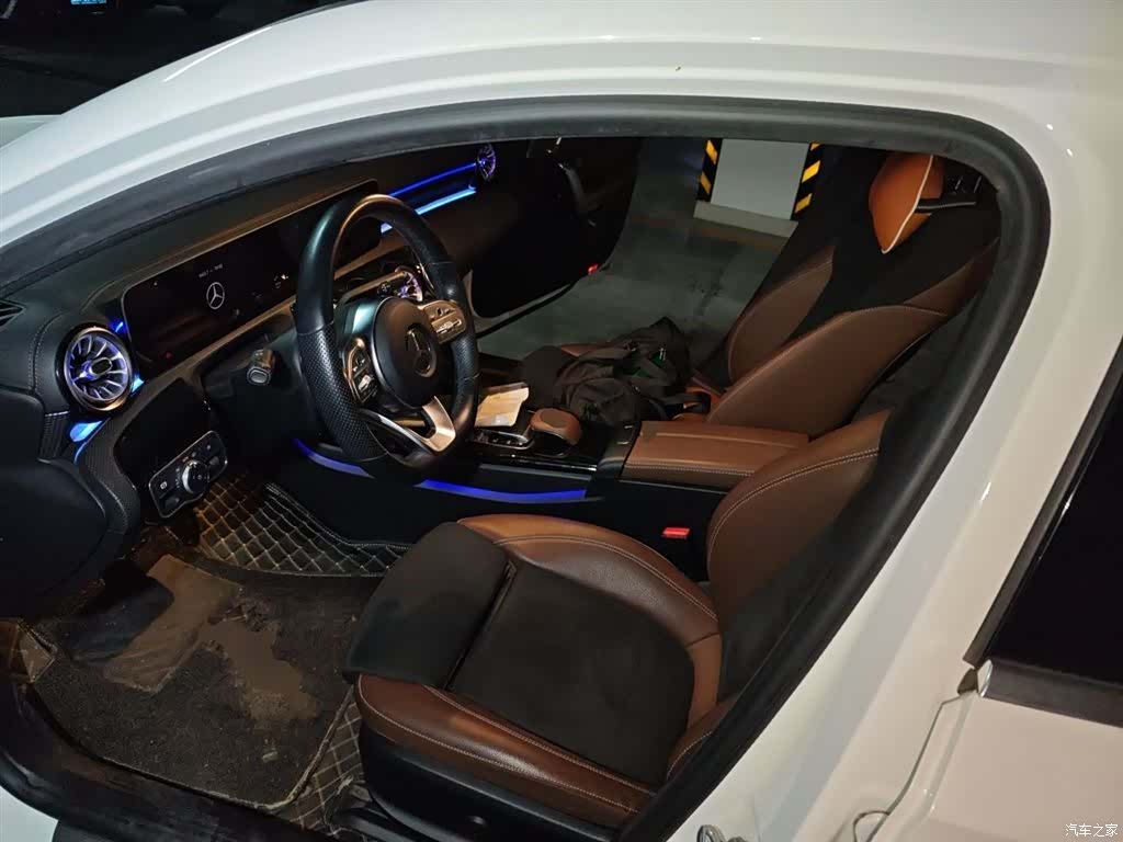 Mercedes-Benz A-Class, 2019 16
