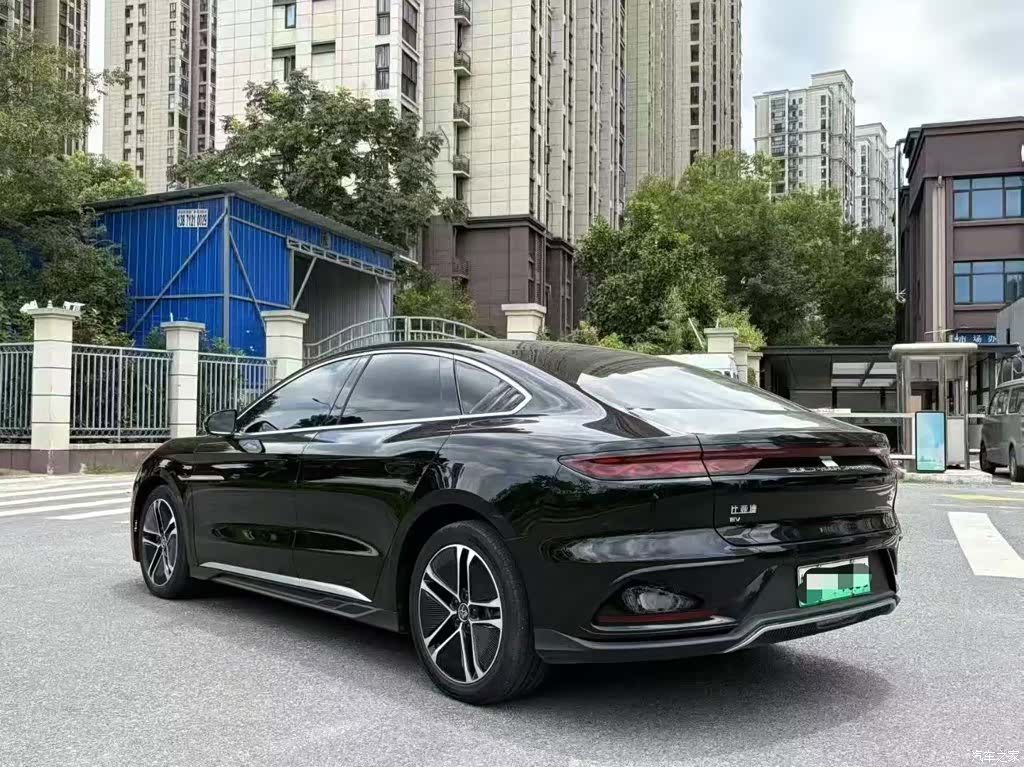 BYD Han, 2023 9