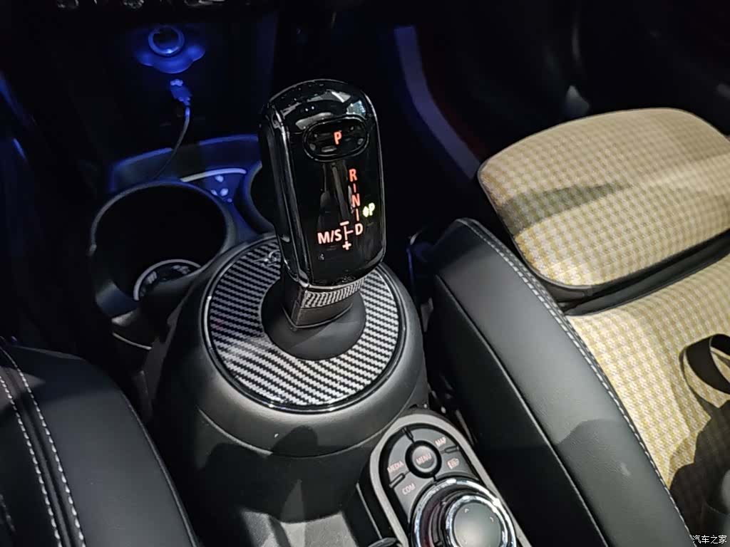 Mini Cooper, 2023 14