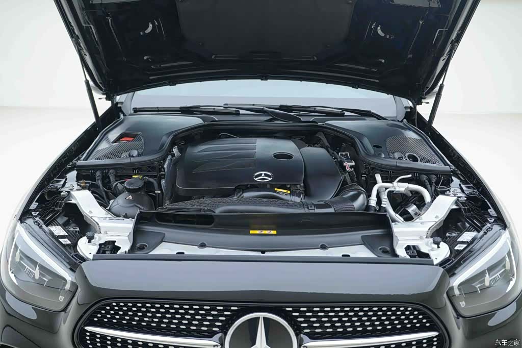 Mercedes-Benz E-Class, 2022 7