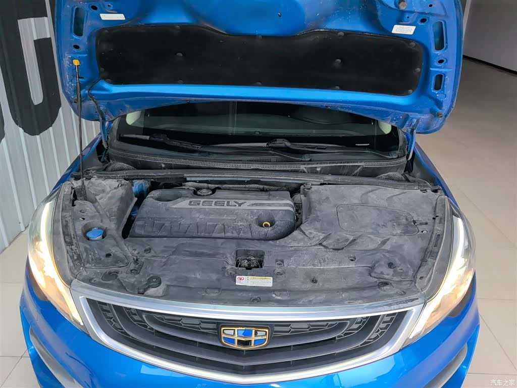 Geely Emgrand, 2017 16