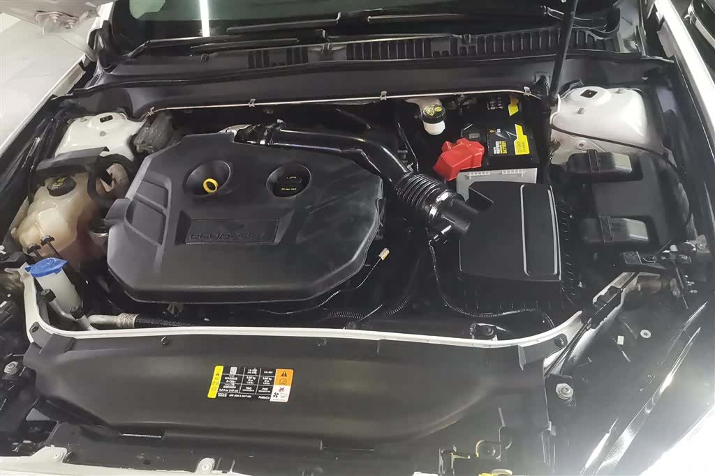 Ford Mondeo, 2016 10