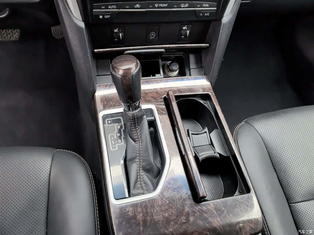 Toyota Camry, 2017 13