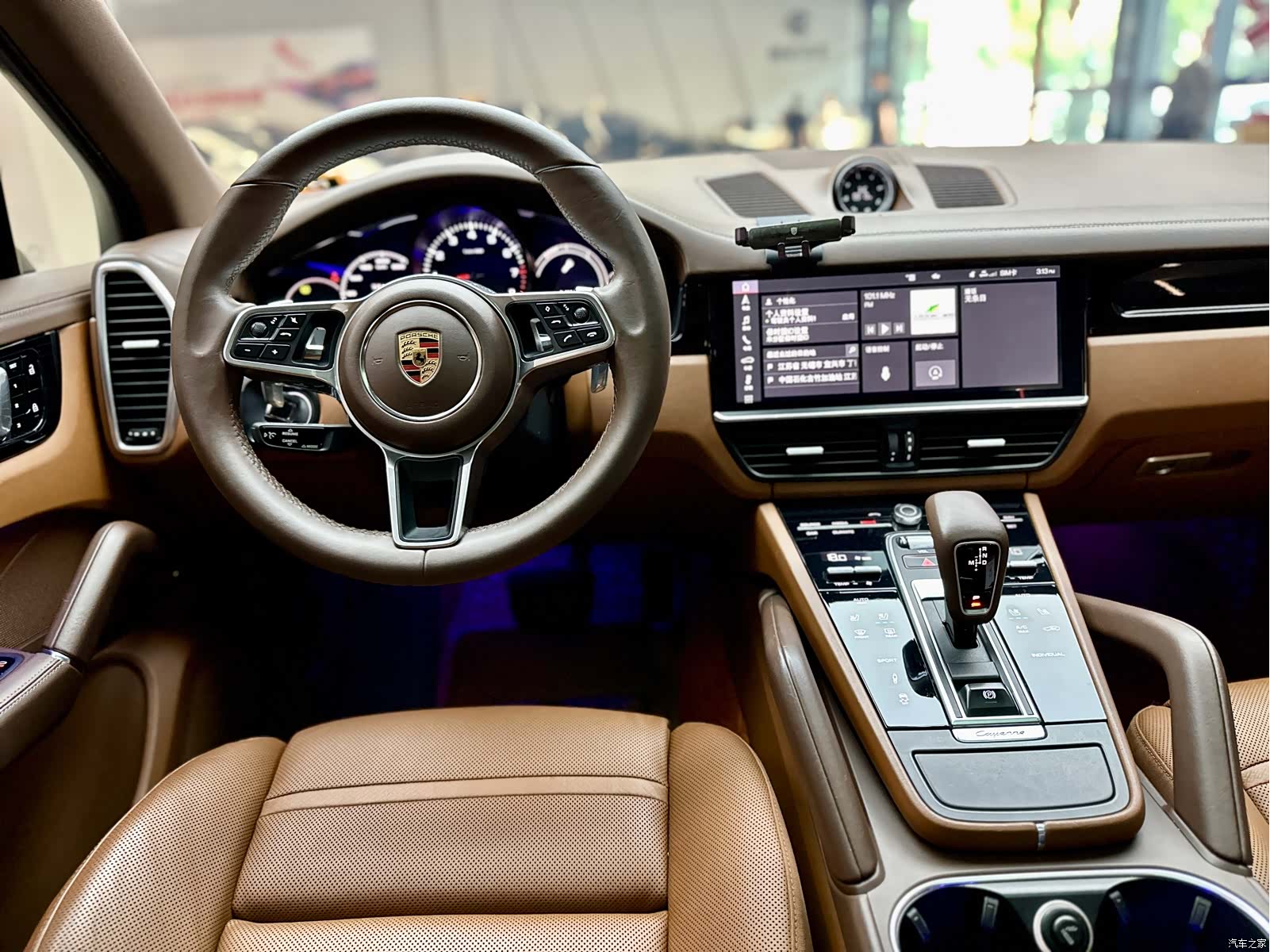 Porsche Cayenne, 2020 все фото