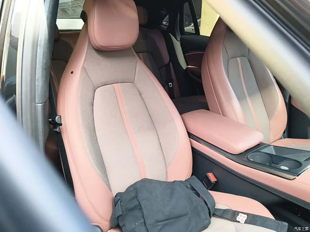 NIO EC6, 2022 25