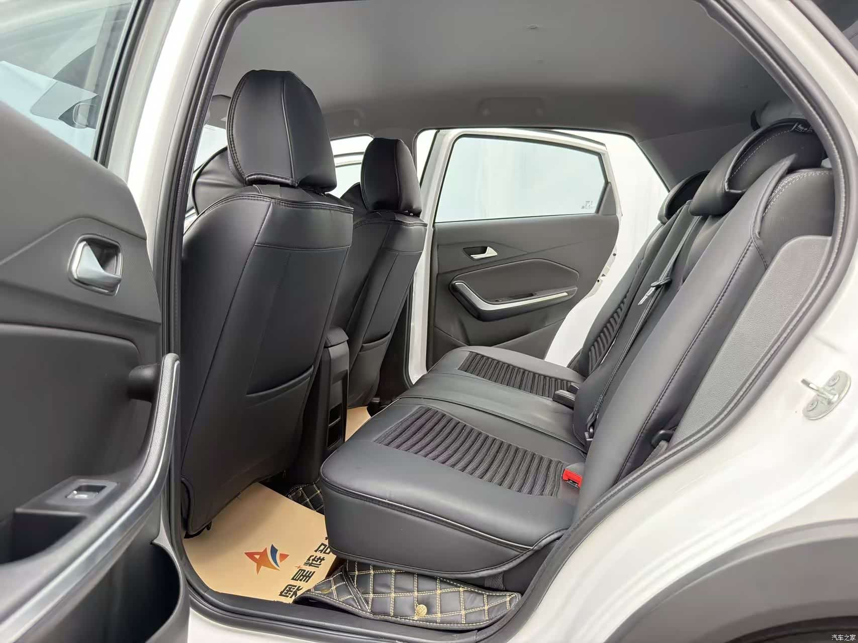 Chery 3x, 2025 10